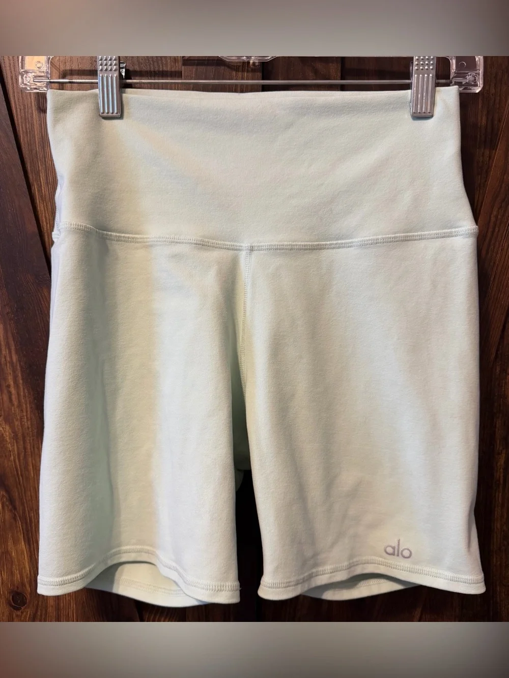 Alo Airbrush High-Waist 5” Biker Short EUC